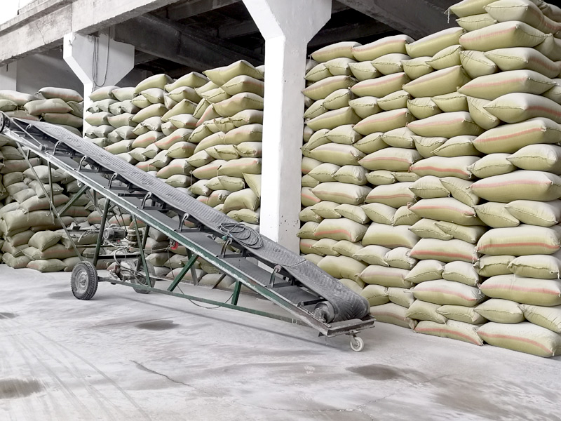 ?；⒅檠b貨區(qū)